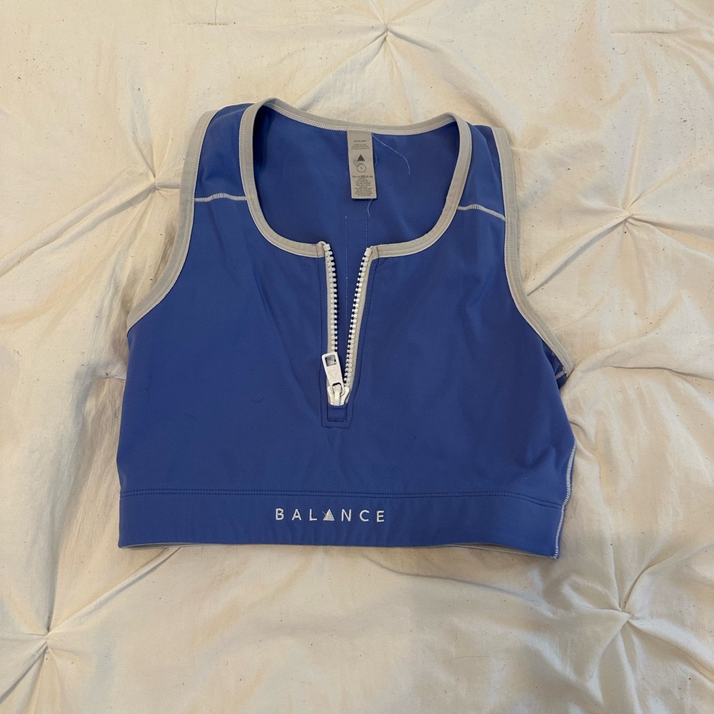 Vitality lavender Zip Sports Bra